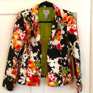 Molly & Maxx Structured Floral blazer